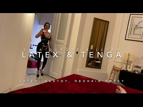❤️ Fa'afafine fa'amumu ulu i le teuga latex fa'afeusua'i e so'o ️❌ Pono
